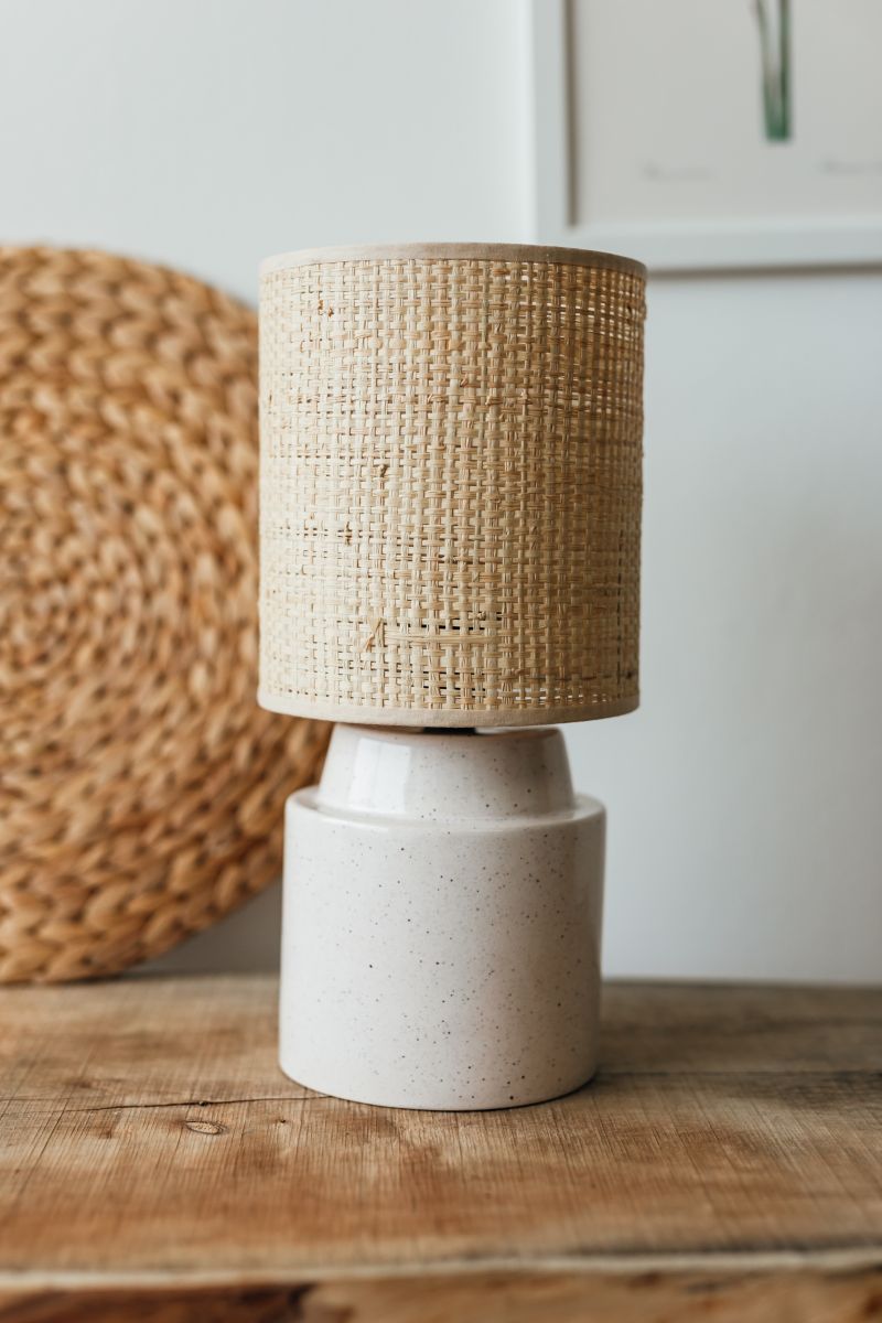 Chic Pyritewhite with raffia shade table lamp