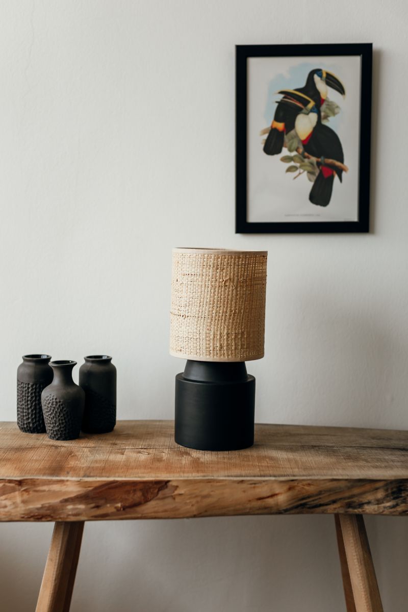 Chic black with raffia shade table lamp